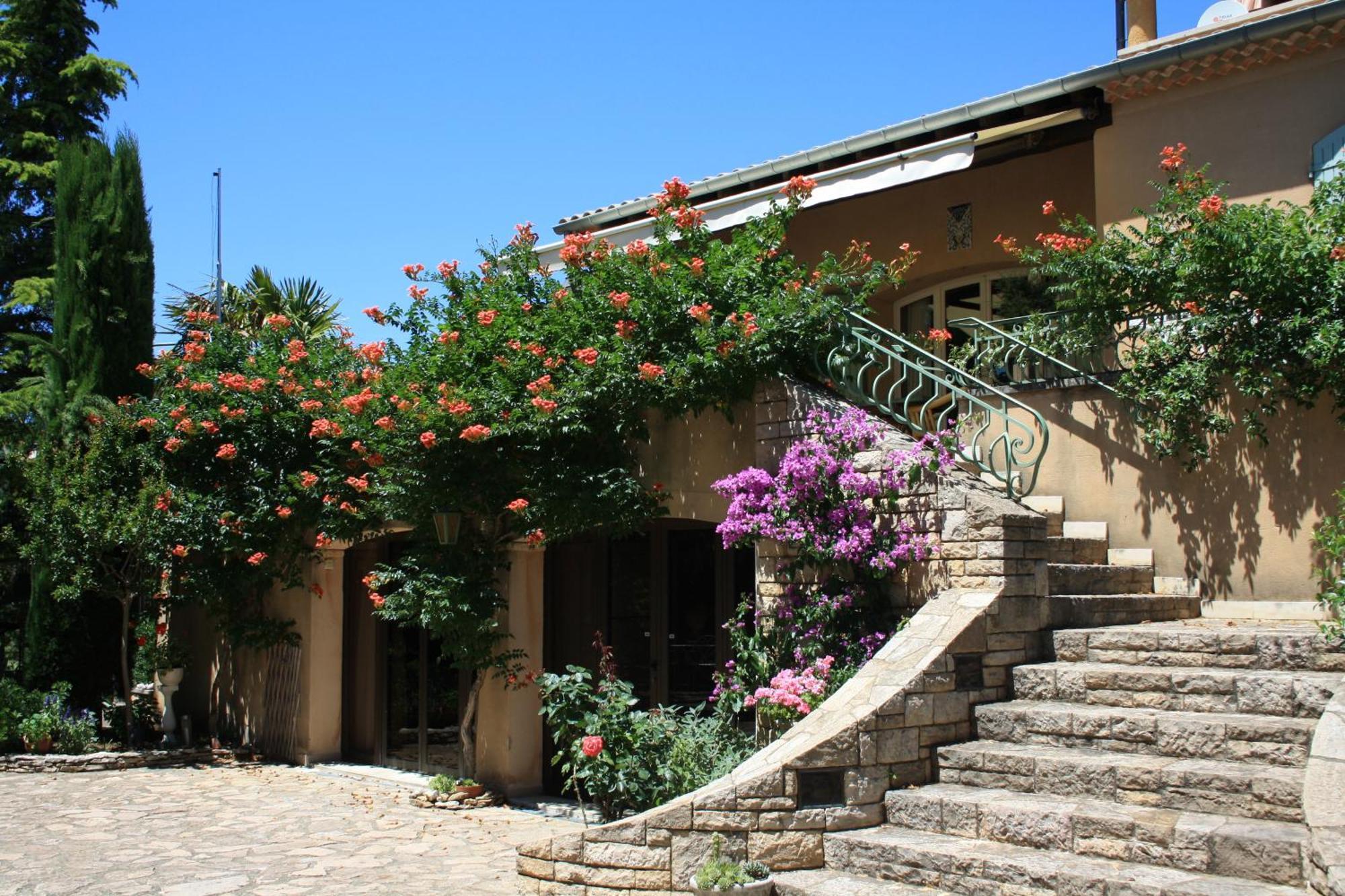 Villa Thebaide Chambres D'Hotes Laudun Buitenkant foto