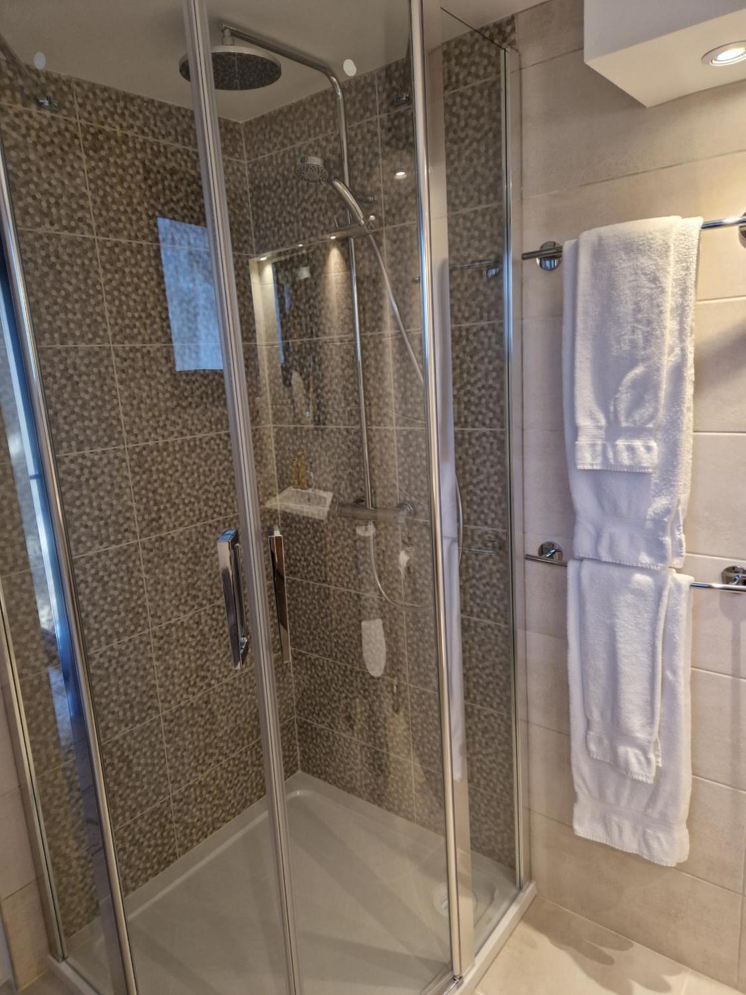 Villa Thebaide Chambres D'Hotes Laudun Kamer foto